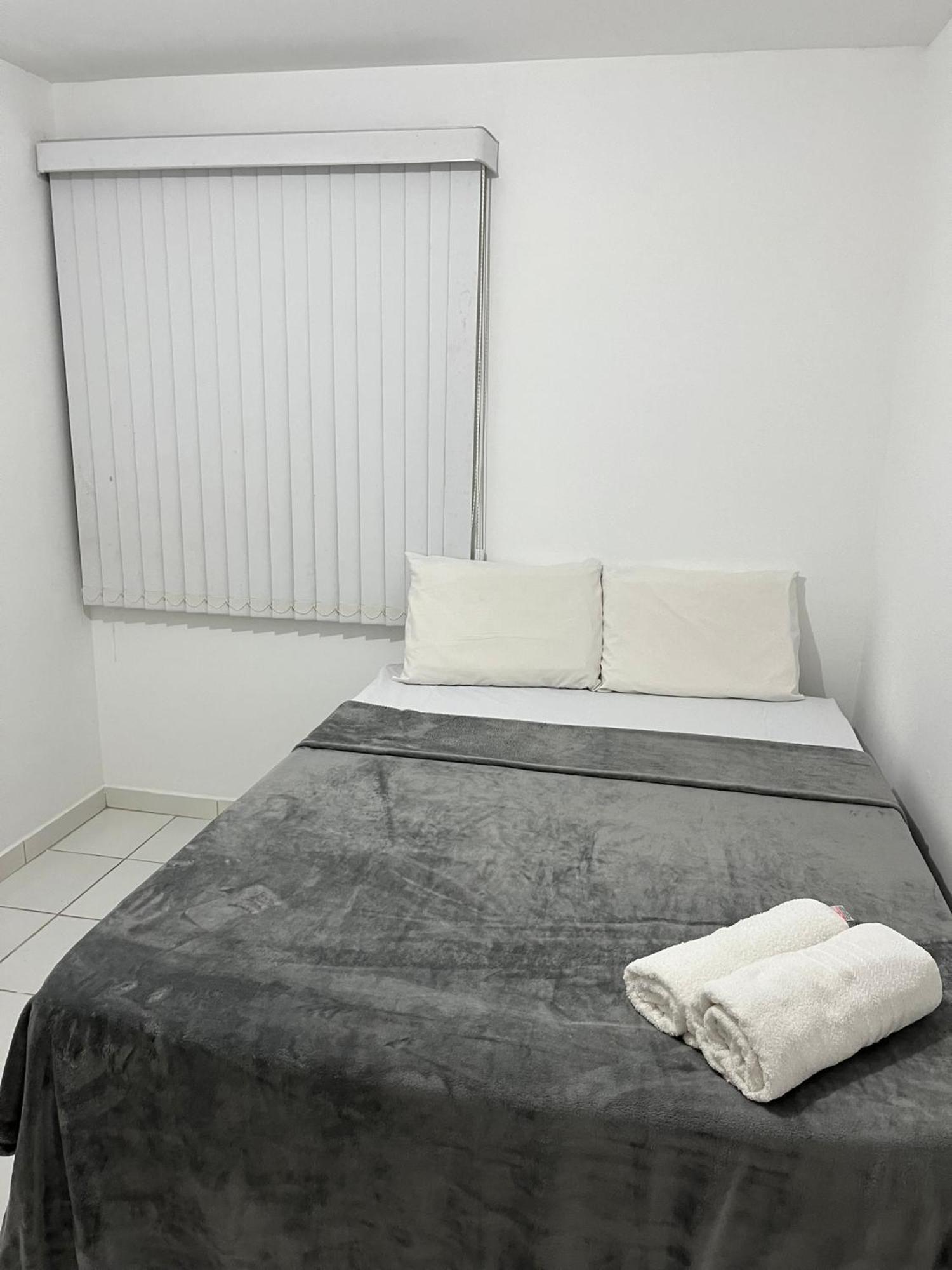 Refugio Urbano - Quartos Privativos Para Hospedes E Anfitriao Residente - Cafe Da Manha Incluso 가라늉스 외부 사진